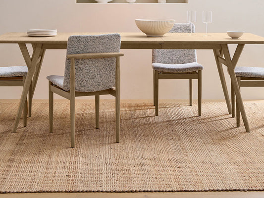 There are several factors to consider when buy jute rug
