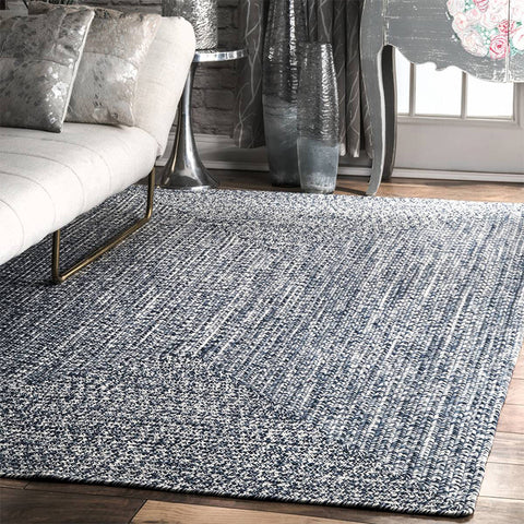 Hand-Braided Indoor/Outdoor Area Rug