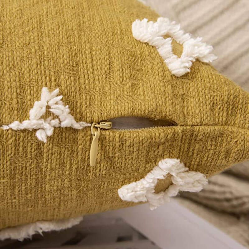 Housses de coussin décoratives douces pour canapé.